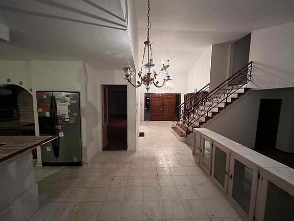 3rd image of 10 Grand Park Blvd