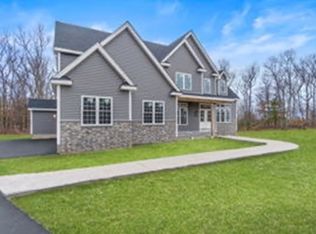 5 Fales Pl, North Kingstown, RI 02852