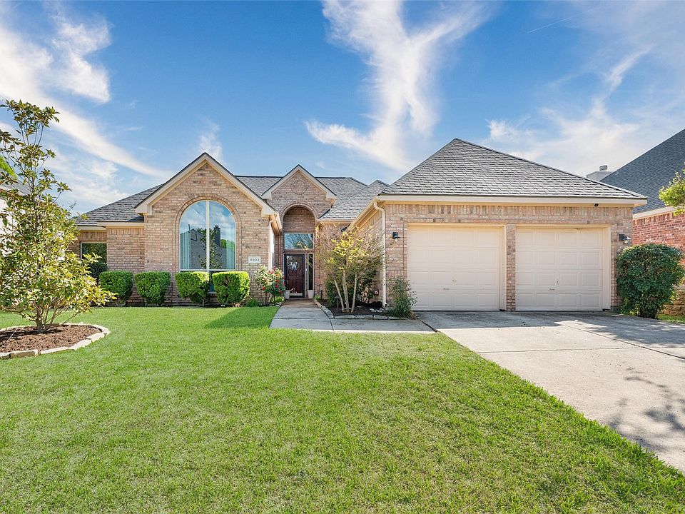 1st image of 8903 Aplamado Dr