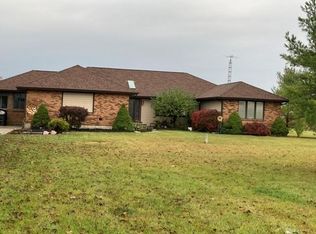 6235 Landis Rd, Brookville, OH 45309