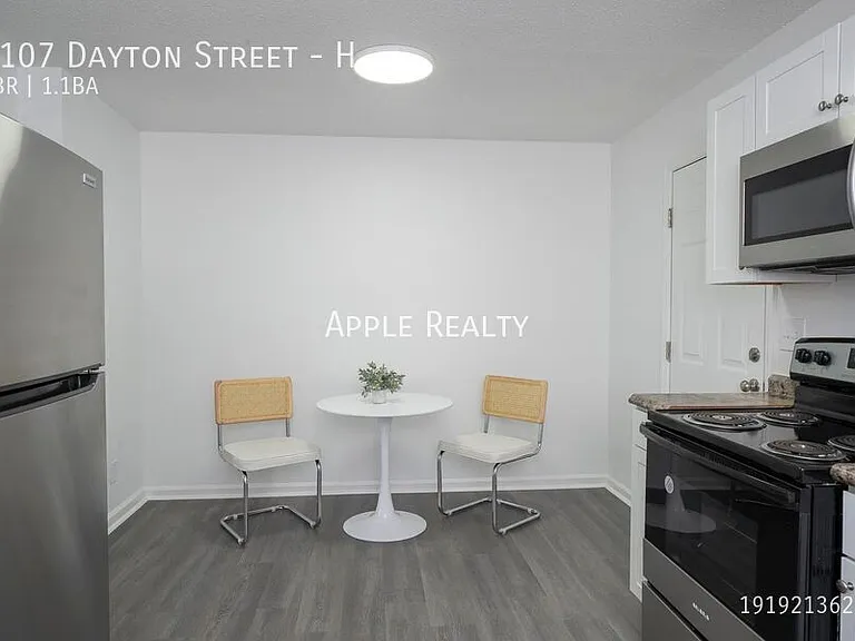 1107 Dayton St #H — Photo 7