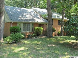 408 Berwick Ct, Charlottesville, VA 22901