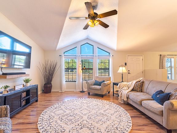 5th image of 2500 S 198TH Avenue