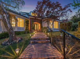 2355 Skyfarm Dr, Hillsborough, CA 94010