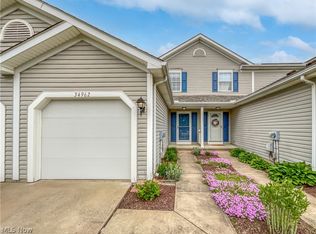 34962 Northview Cir, North Ridgeville, OH 44039