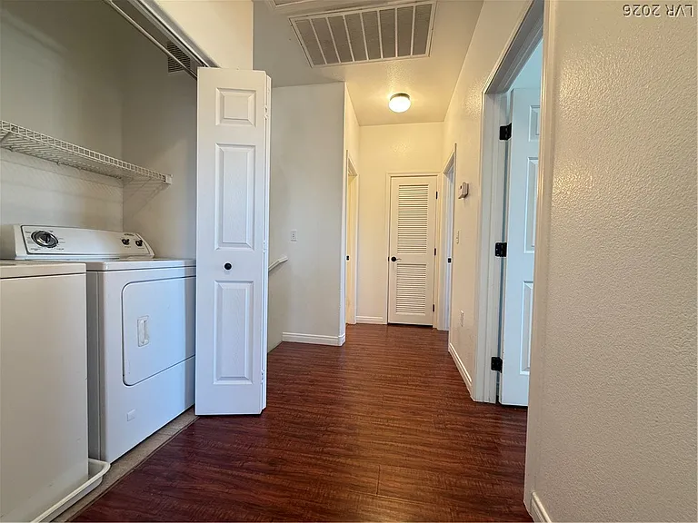 9303 Gilcrease Ave #1042 — Photo 9