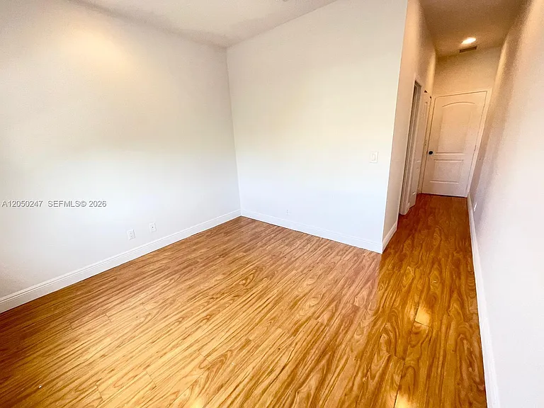 2307 Washington St #4 — Photo 19