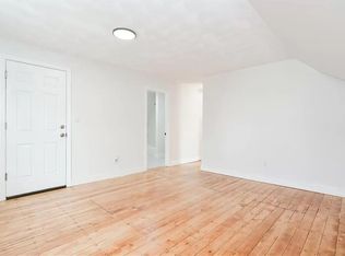 135-137 Superior St #3, Providence, RI 02909