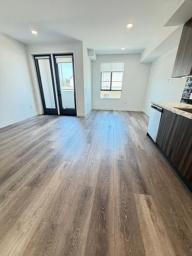 Floor plan 211