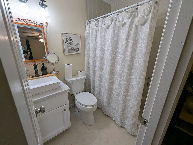 135 Dennis Dr #5 — Photo 10