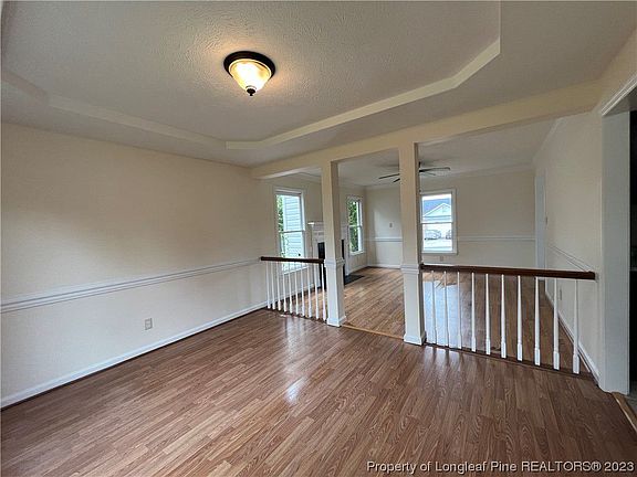 5th image of 821 Connaly Dr