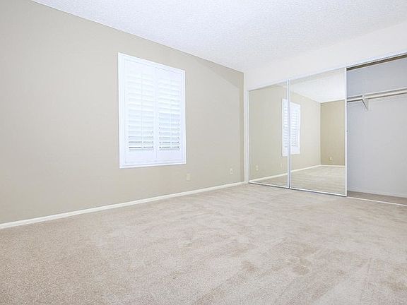 3rd image of 7315 Winnetka Ave APT 207