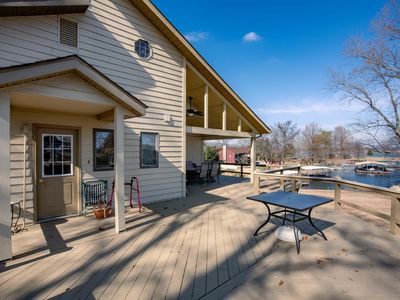 735 Crestwood Dr, Marion, IL, 62959