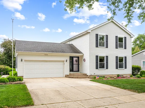 11002 Janice Dr, Huntley, IL 60142