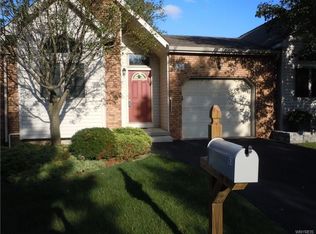 63 Das Ct, Williamsville, NY 14221