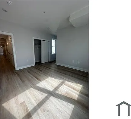 3 bed, $1,800 — Photo 3
