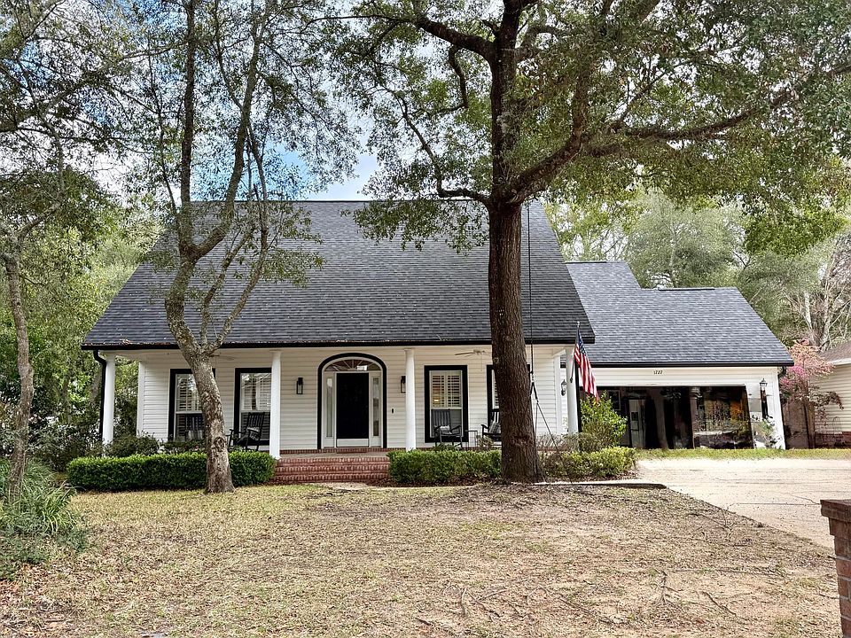 1st image of 1727 Lilaberry Ln