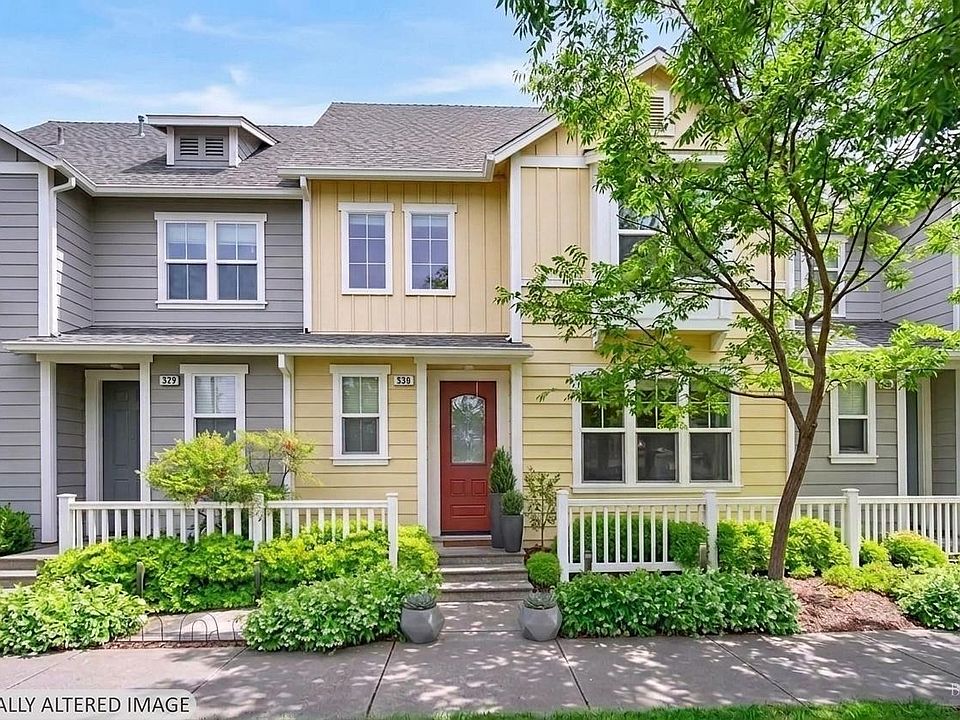 1st image of 924 Aston Avenue