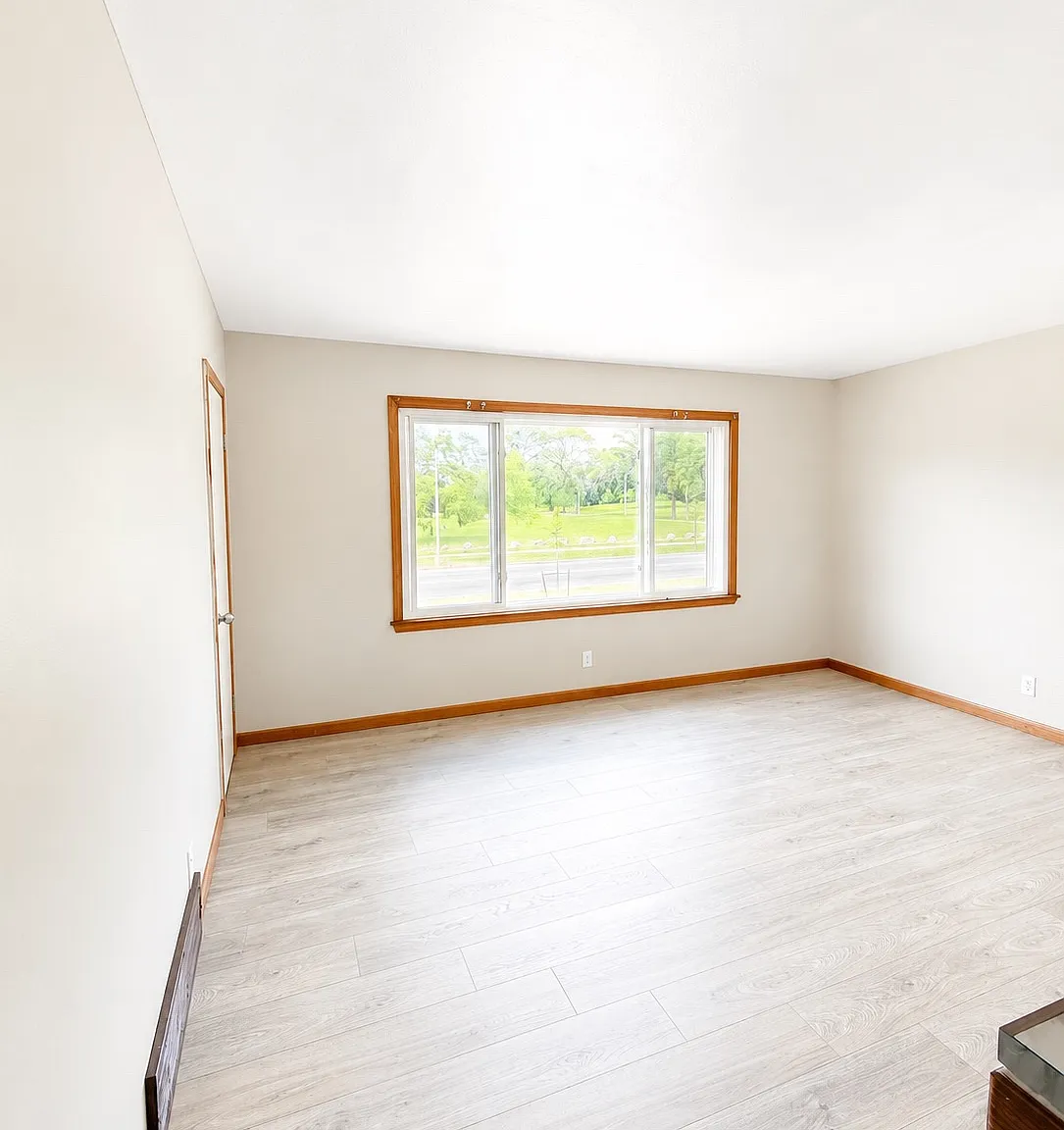 6535 W Keefe Avenue Pkwy — Photo 4