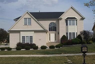 1st image of 3807 Village Dr