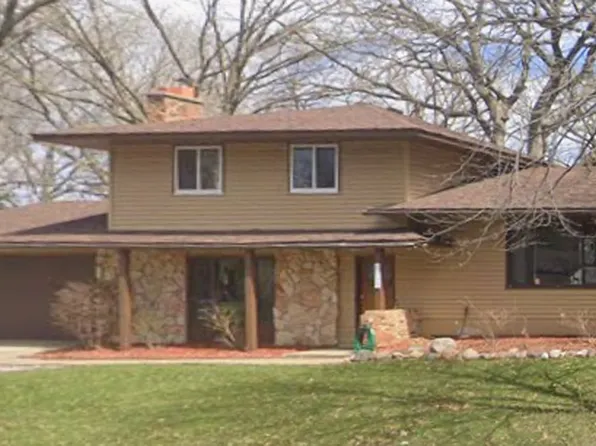 10633 Hollywood Blvd NW, Coon Rapids, MN 55433