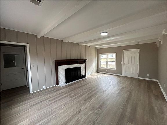 3rd image of 4703 N Hifner St