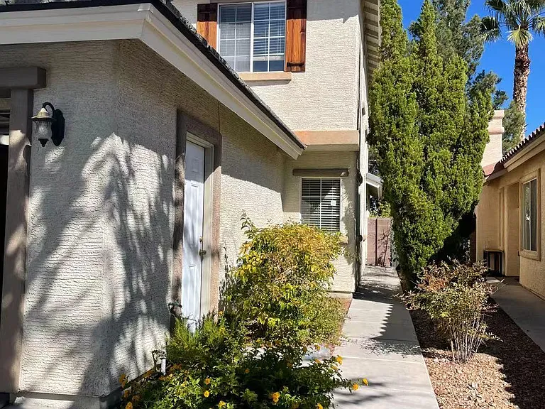 9316 Canalino Dr — Photo 6