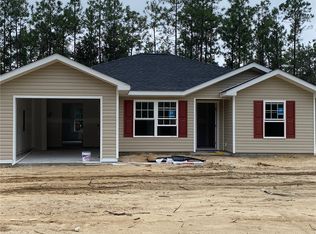 35 Cruz Rd, Jesup, GA 31545