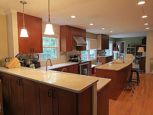 3rd image of 15708 Pagano Ln