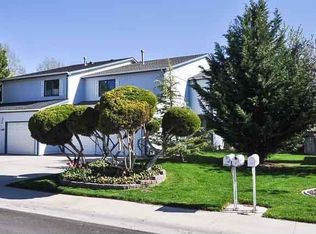 1031 W Crest Wood Dr, Meridian, ID 83642