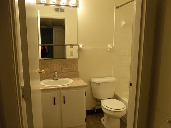 2nd image of 16 W Northwood Dr APT 40