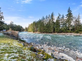 30 Robertson Cres, Hope, BC