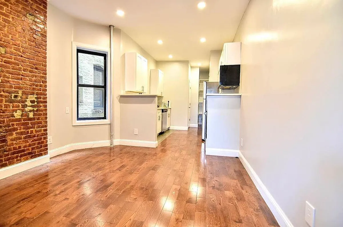 Building Photo - 1883 Amsterdam Ave #2A