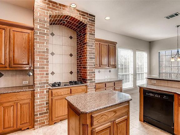 5th image of 2020 Westminster Ct