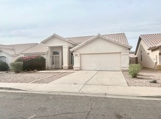 2326 E San Tan Dr, Gilbert, AZ 85296