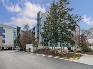130 Arizona Ave NE Unit 305, Atlanta, GA 30307