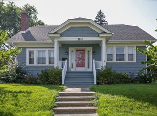 310 Hamilton Ave, Elgin, IL 60123