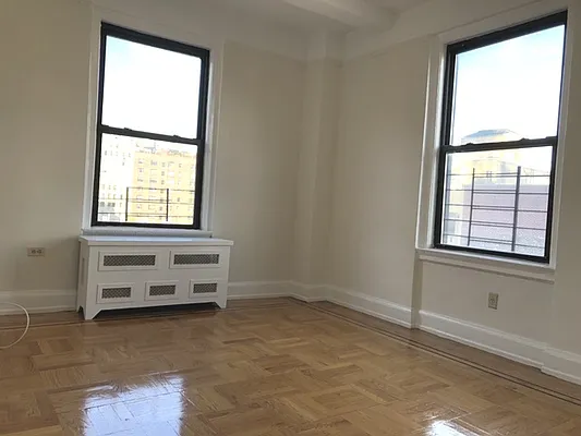 Rented by Corcoran | media 19