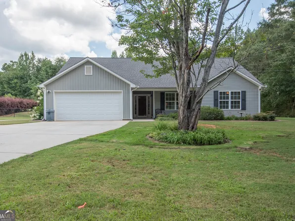 1106 Corinth Rd, Newnan, GA 30263