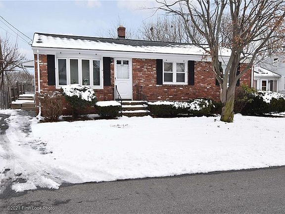 2nd image of 107 Sunbury St