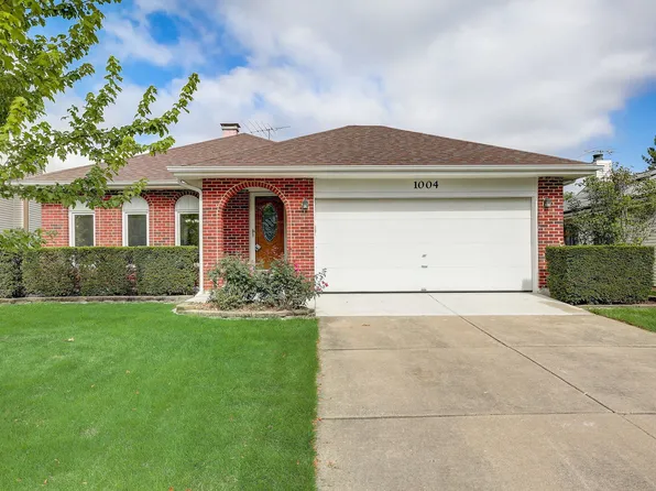 1004 Fordham Way, Westmont, IL 60559