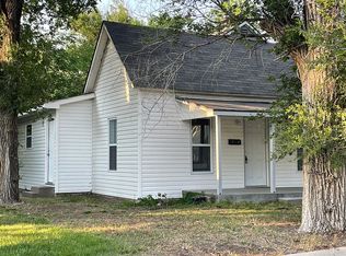 404 E 7th Ave, Hutchinson, KS 67501