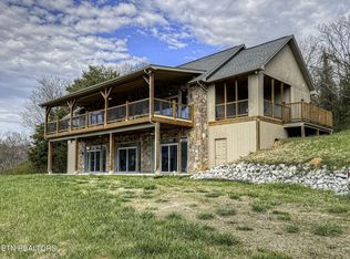 3250 Johnson Rd, Knoxville, TN 37931