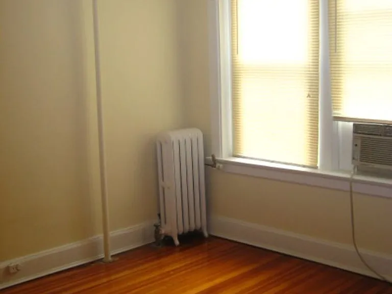1215 Colley Ave #11 — Photo 11