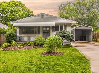 72 Kenmore Ave, Barberton, OH 44203