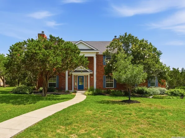 203 Kendall Pointe Dr, Boerne, TX 78015