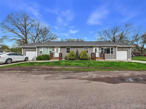 909 & 911 Prairie Ave, Belleville, IL 62220