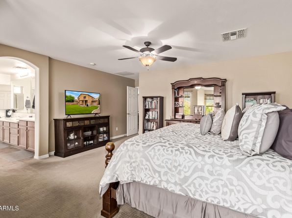 Massive 2,758 SF Modern Home | Prime Long-Term Investment photo 20