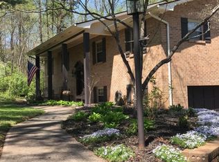 5615 Crestwood Dr, Knoxville, TN 37914