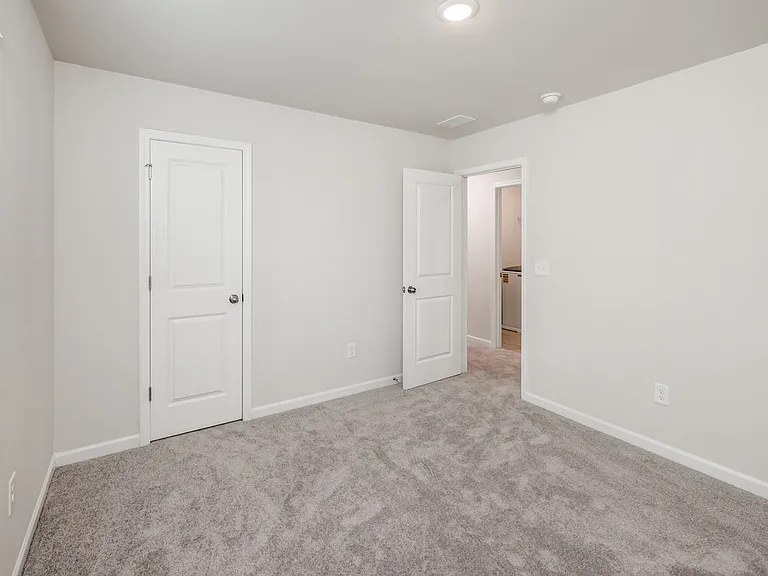 1014 Cleveland Meadows Trl — Photo 10